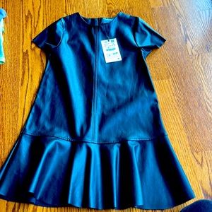 Zara dress size 8  128 cm and is is black